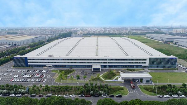 型材加工中心設備廠家-普拉迪